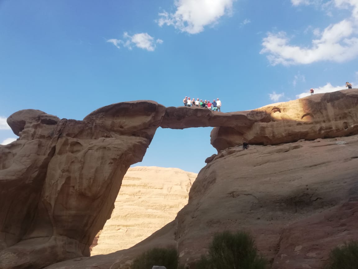 Hiking the Burdha Arch
