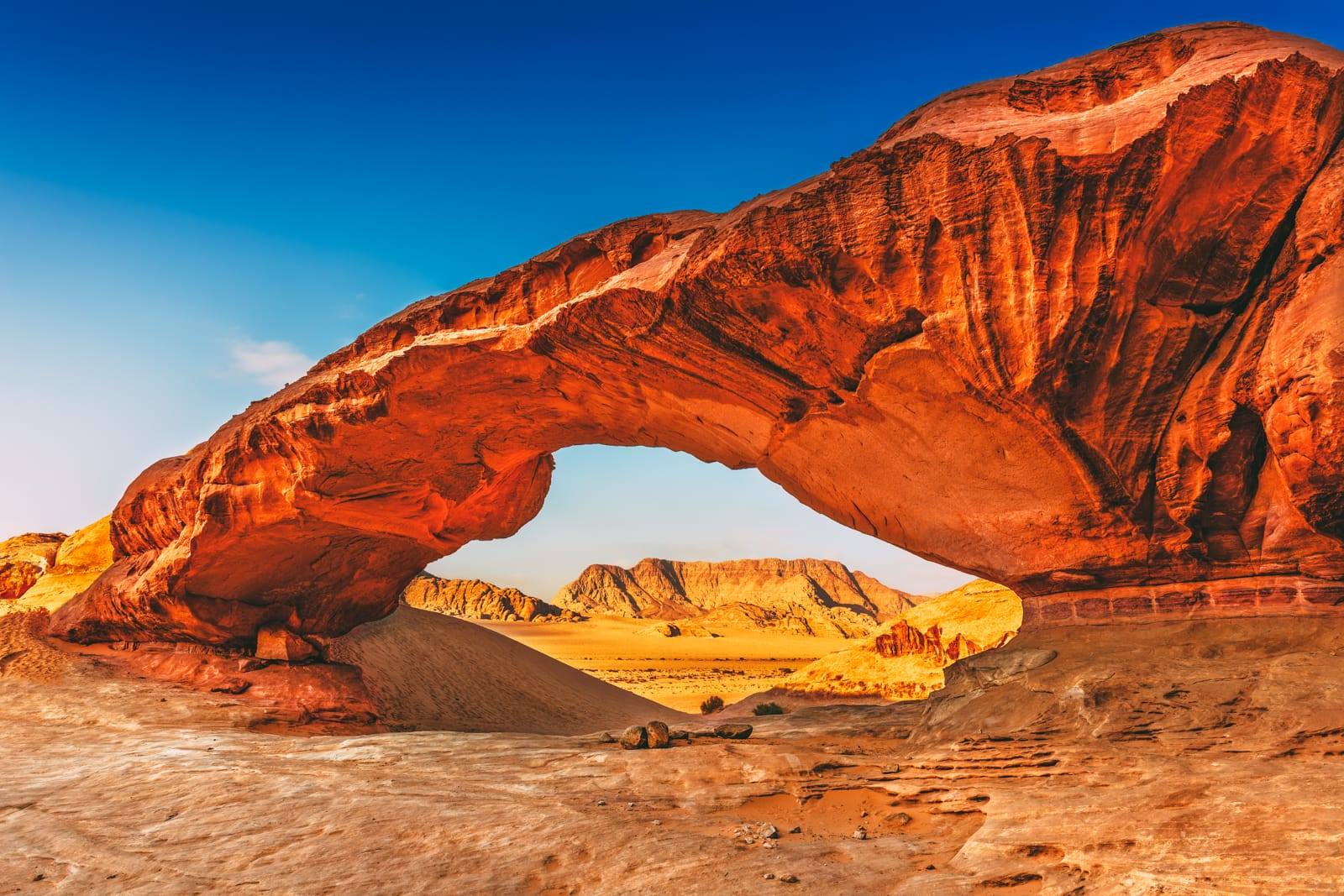 Hiking the Burdha Arch